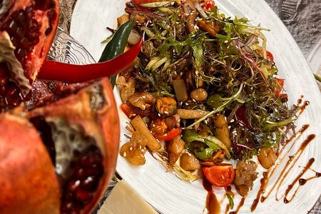 Салат с морепродуктами