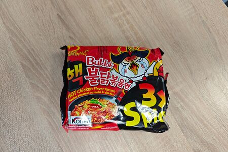 Лапша Buldak Мега острый вкус 