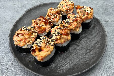 Ролл запеченный с тунцом