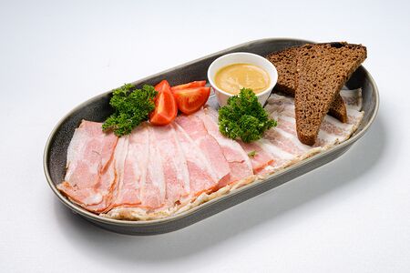 Ассорти домашнего сала 