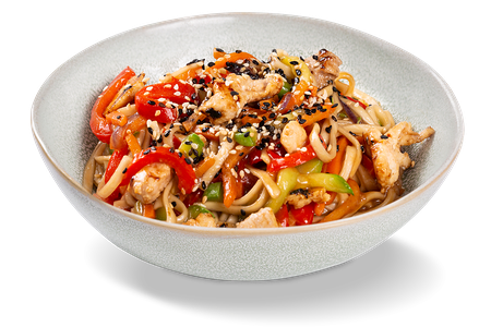 Лапша гречневая с курицей и овощами