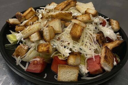 Салат цезарь