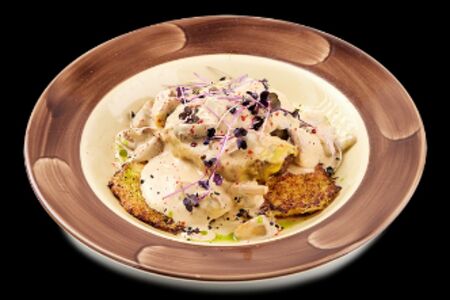 Бифштекс с драниками 