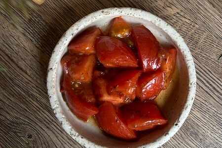 Томаты с оливковым маслом