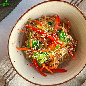 Салат Фунчоза