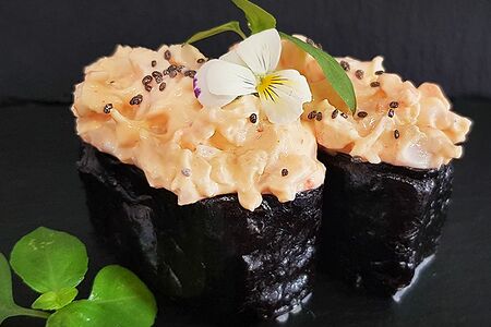 Гункан с креветкой