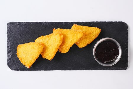 Жареный сыр сулугуни