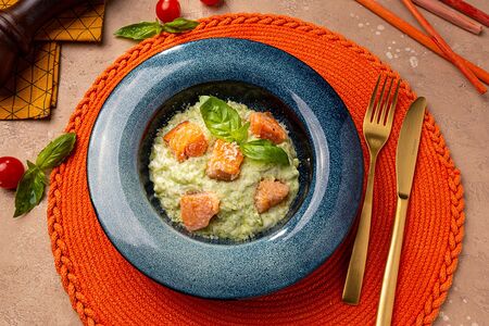 Ризотто с лососем