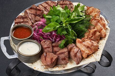 Ассорти шашлыков