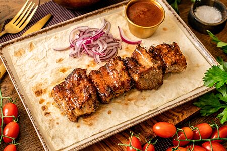 Хоровац из свиных рёбер