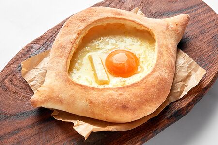 Хачапури по-аджарски