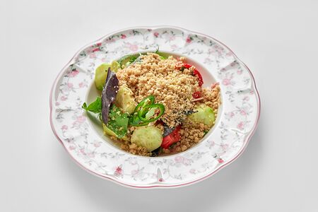 Салат Georgia с орехами и сладкими томатами