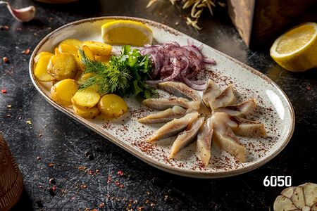 Сельдь с картофелем