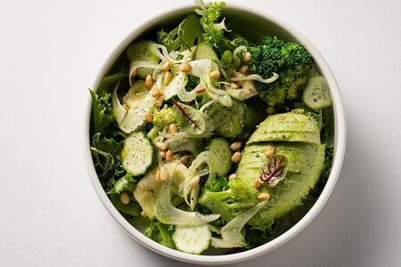 Зеленый салат