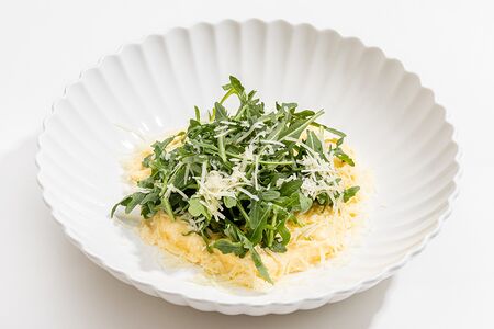 Скрэмбл с рукколой