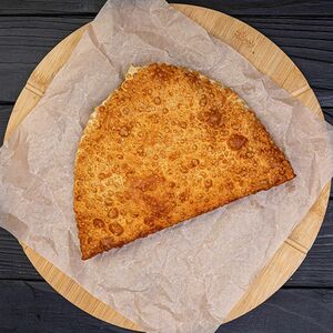 Чебурек с сыром