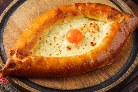 Хачапури по-аджарски