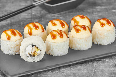 Ролл Нежный с угрем запеченный