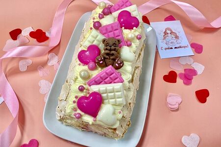 Меренговый рулет с мишкой