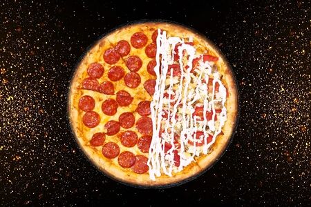 Пицца 50/50 Карбонара и Пепперони