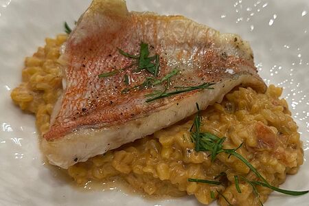 Окунь с булгуром 