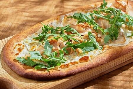 Кето-пицца Индейка и пармезан