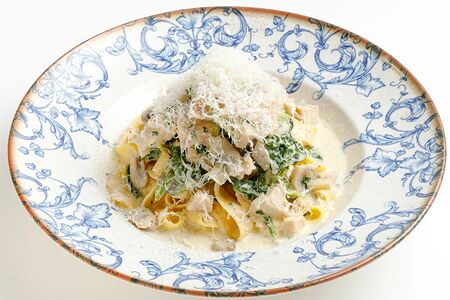 Феттуччине с курицей