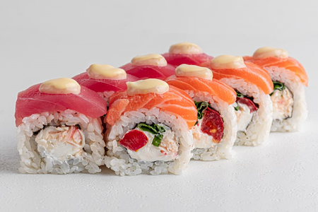 Цезарь в тунце и лососе