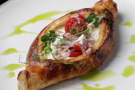 Хачапури с Черри и страчателлой