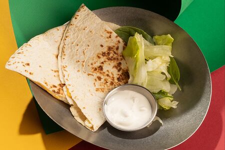 Кесадилья с цыпленком