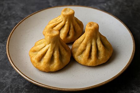 Хинкали с грибами жареные