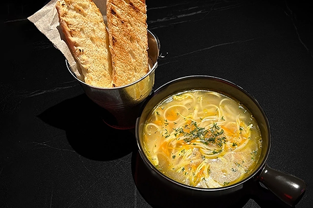 Куриный суп лапша