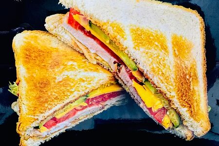 Сэндвич с бужениной из свинины