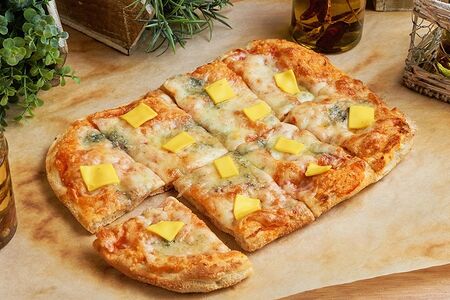 Пицца 4 сыра