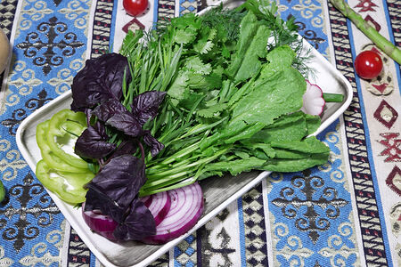 Зелень в ассортименте