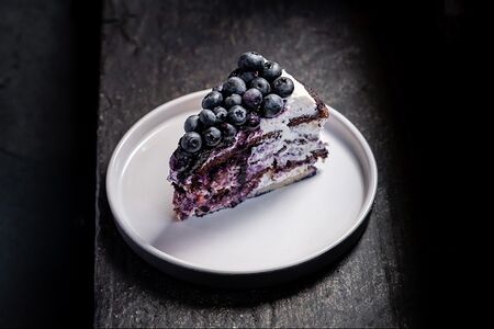 Черничный торт с голубикой