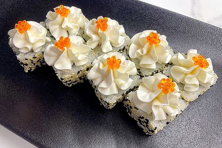 Филадельфия в кунжуте под сырной шапкой