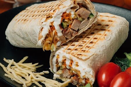 Со курицей мини