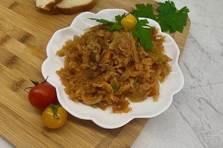 Капуста, тушенная с мясом