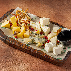 Сырная тарелка