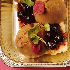 Куриный паштет на бриоши