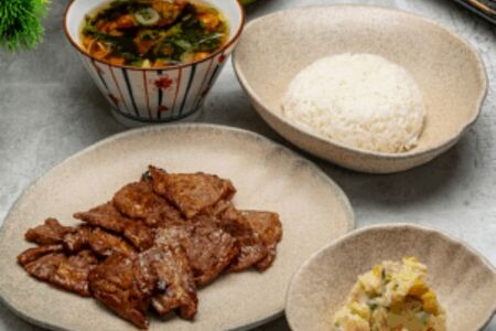 Ланч Якинику сет со свининой