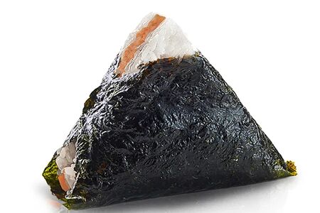 Онигири с лососем терияки 