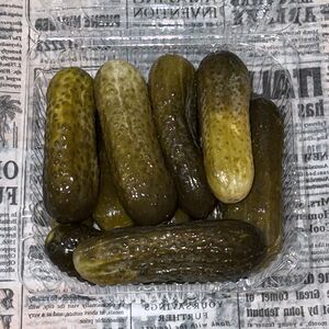 Огурцы соленые