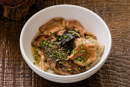 Маринованные грузди и маслята