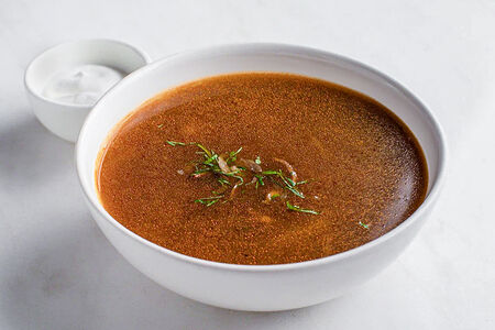 Щи из квашеной капусты с жареными вешенками