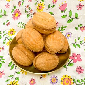 Орешек со сгущенкой