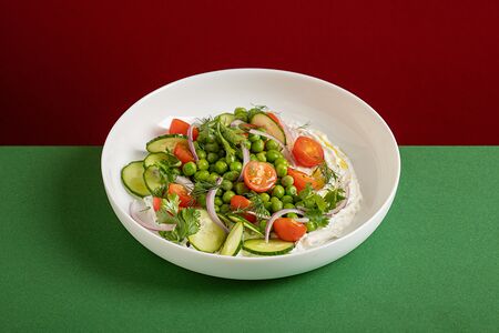 Салат с кремом из фета