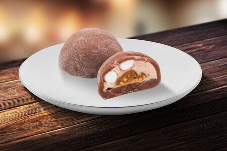 Моти Сникерс