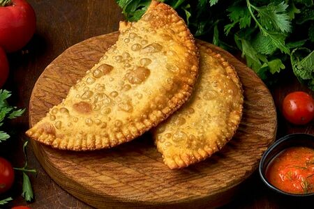 Чебуреки с ягненком